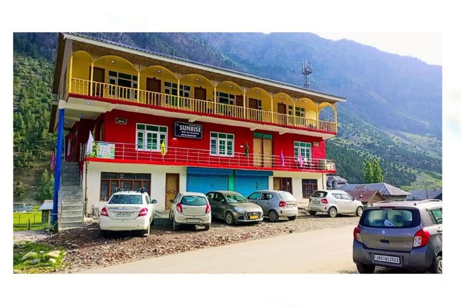 Sunrise Hotel And Restaurant Mastan Gurez Kanzalwan Exterior foto